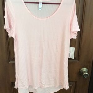 LuLaRoe large classic tee
